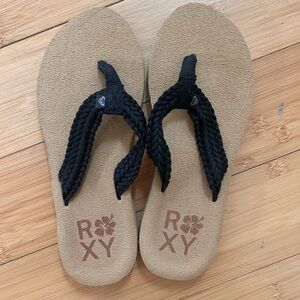 Roxy Black Braided-strap Tan Footbed Flip Flops